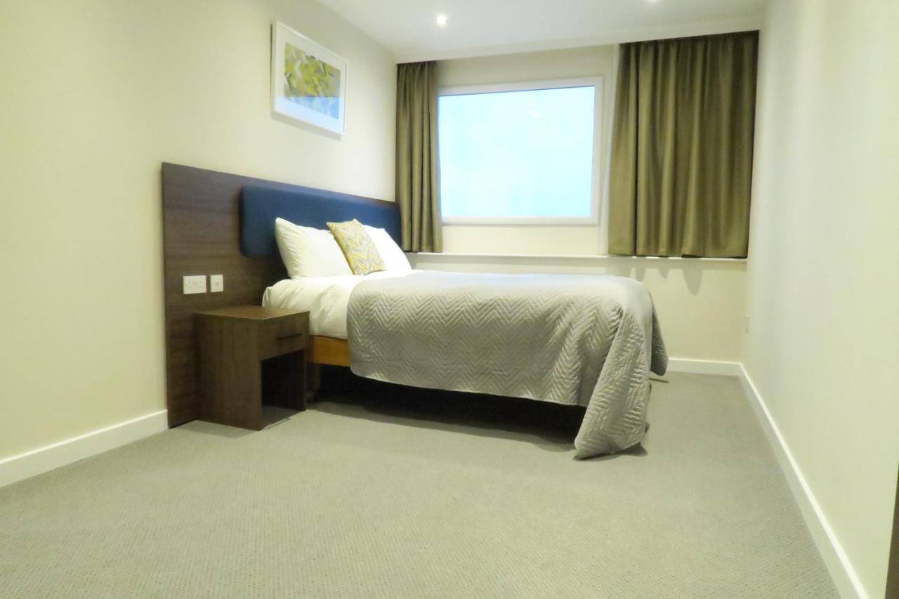 Quay Apartments Clarence House ニューポート エクステリア 写真