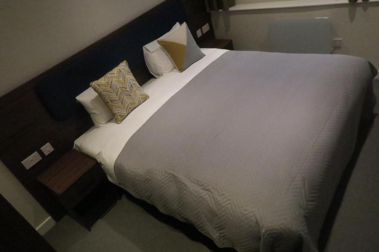 Quay Apartments Clarence House ニューポート エクステリア 写真