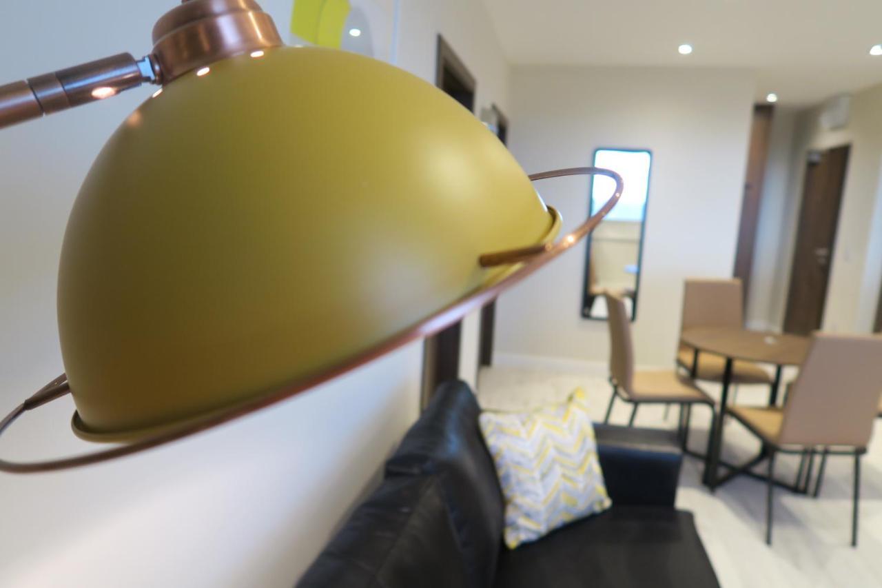 Quay Apartments Clarence House ニューポート エクステリア 写真
