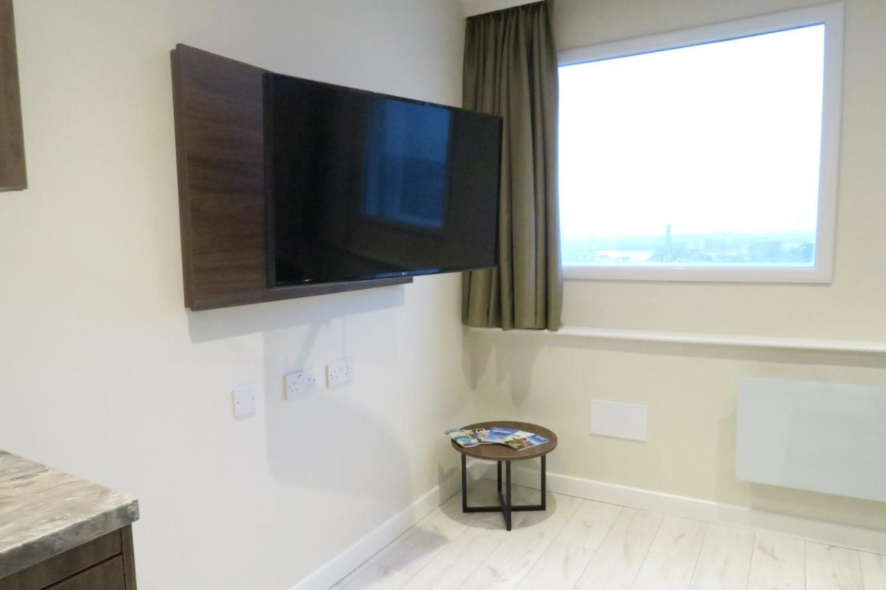 Quay Apartments Clarence House ニューポート エクステリア 写真