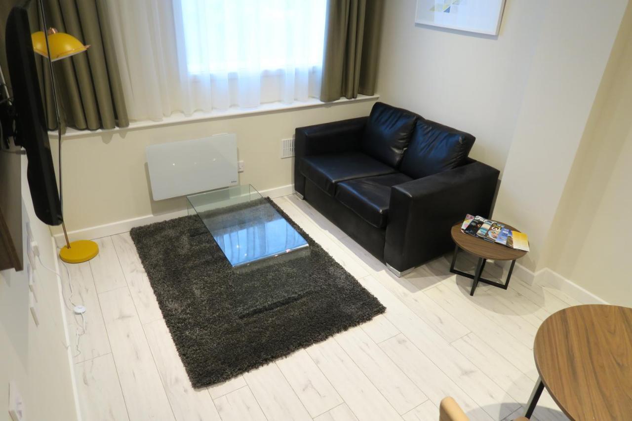 Quay Apartments Clarence House ニューポート エクステリア 写真